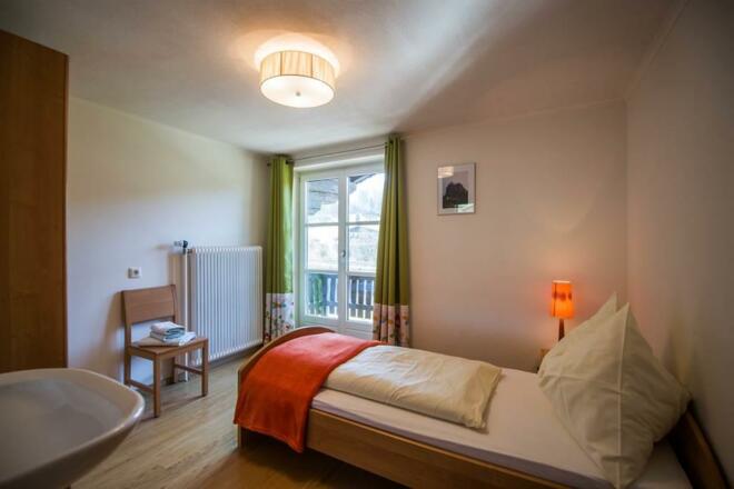 Apartment 2 8