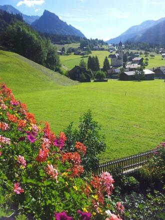 Balkonblick Richtung Kirche