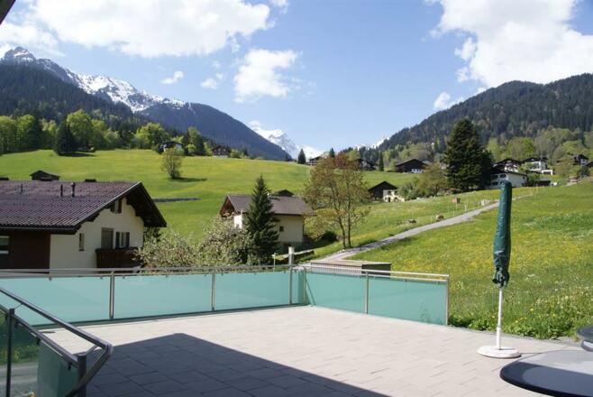 Blick von der Terrasse Richtung Gauertal