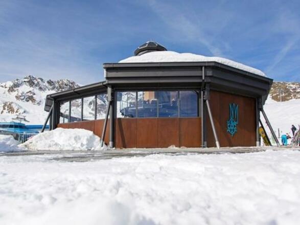 Schneekristall Pavillon