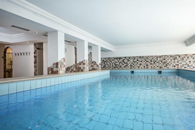 Schwimmbad