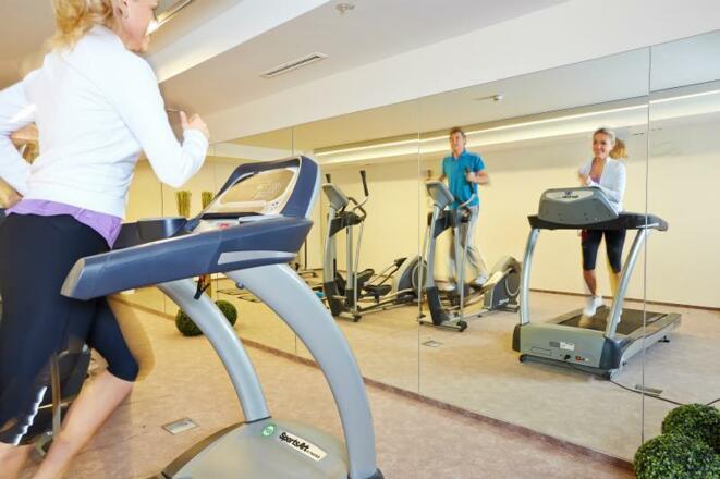 Alpeiner Nature Resort-Fitnessraum.jpg