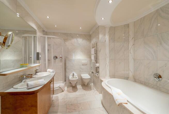 Badezimmer Wellness Suite