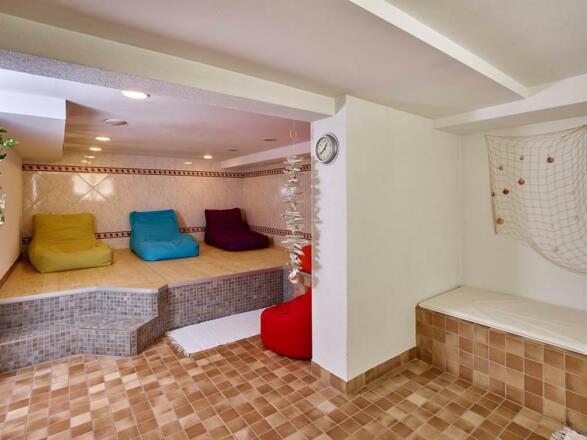 sauna001_bookingcom