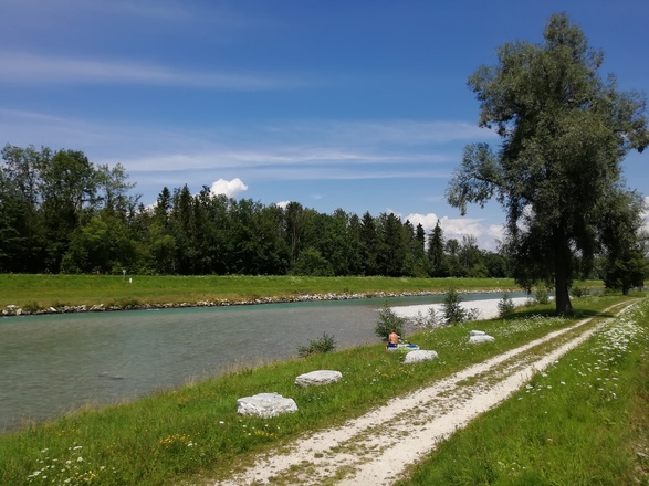 Kiesel und Hochwasser