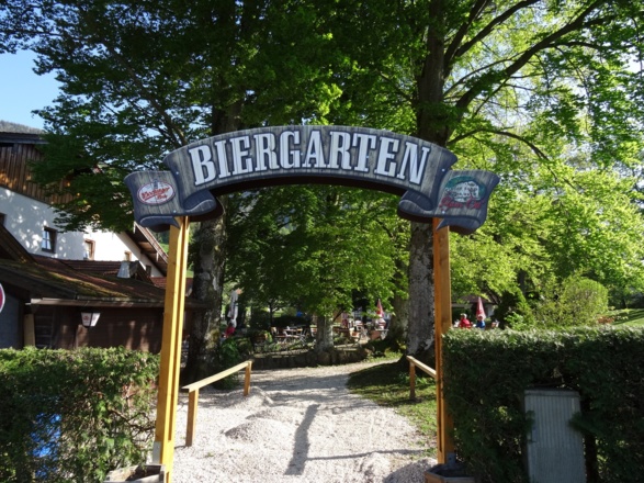 Der Biergarten vom Gasthof Ott