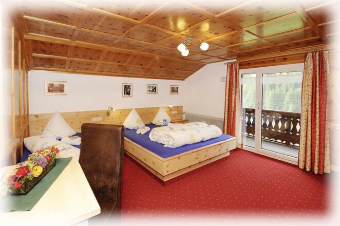 Dreibettzimmer 1