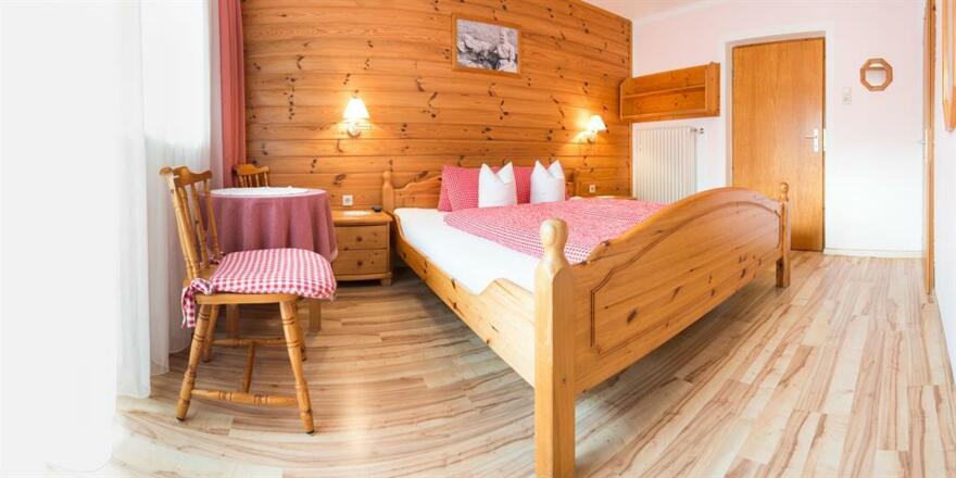 Rustikal Schlafzimmer 2