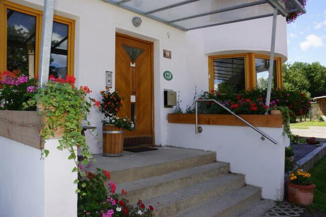 Biohof Sturmhof, Eingang