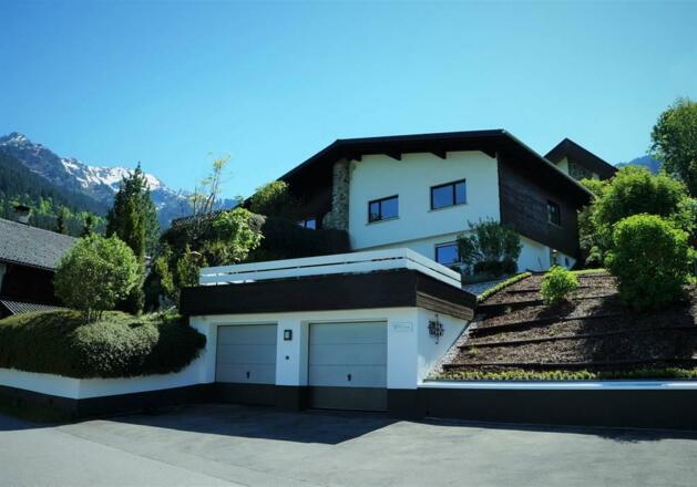 Außenansicht Frühjahr 2017