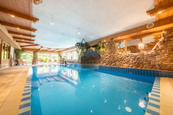 Rastbichlhof_Schwimmbad-1