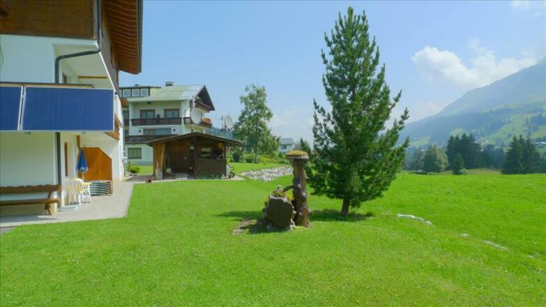 Ausblick Richtung Riezlern mit Fellhorn