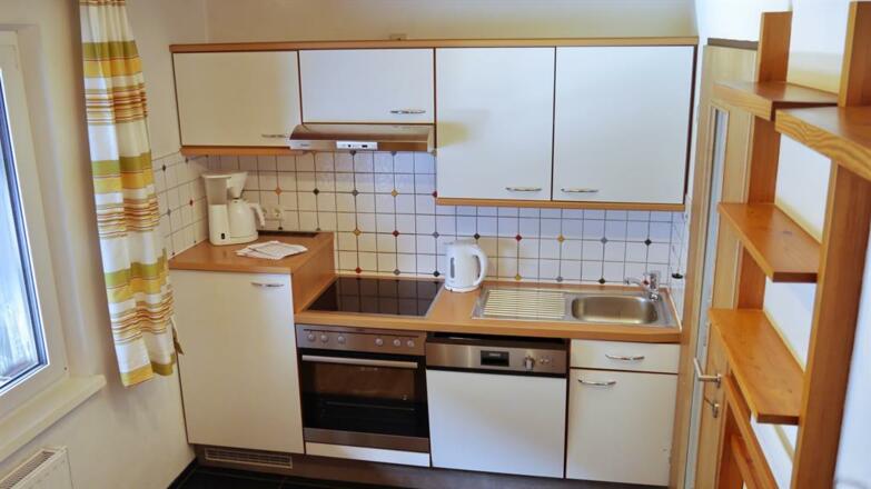 FW Nr. 2 Küchenzeile