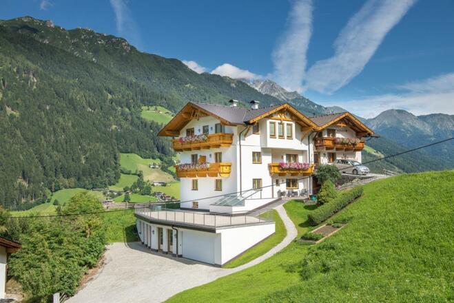 Pension Roasthof - Hausansicht