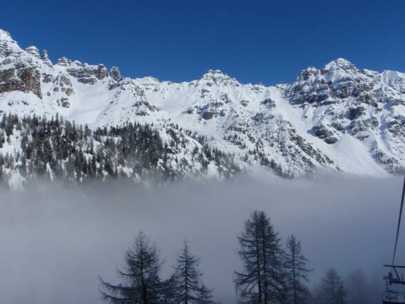 Glücksplatzl Mieders Berge Winter