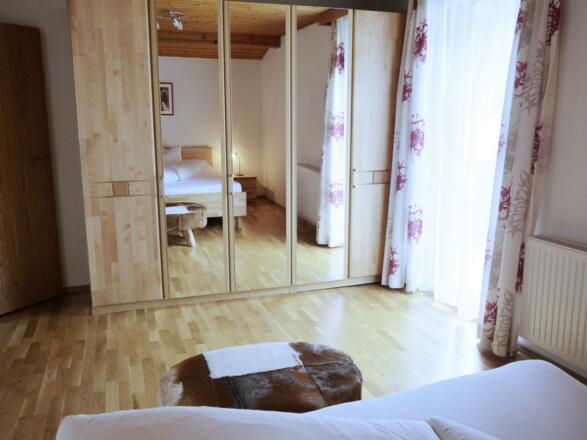 FW Nr. 2 Schlafzimmer