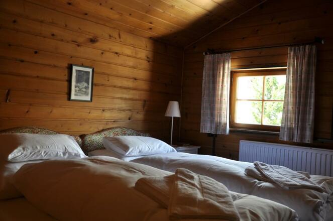 Schlafzimmer ganz hinten 1 Stock