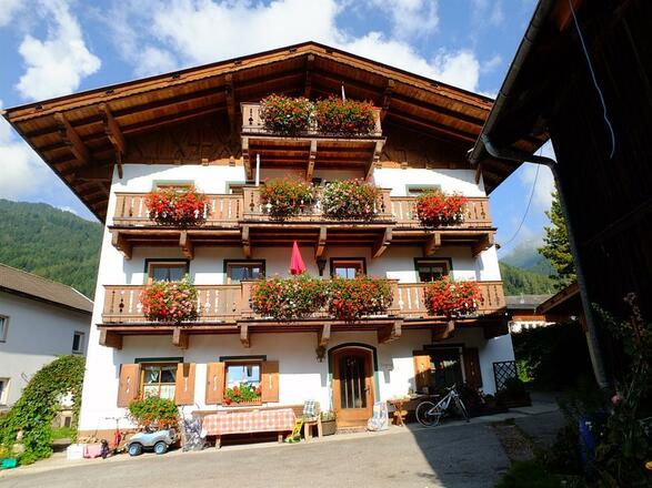 Damelerhof Stubaital Hausansicht 2