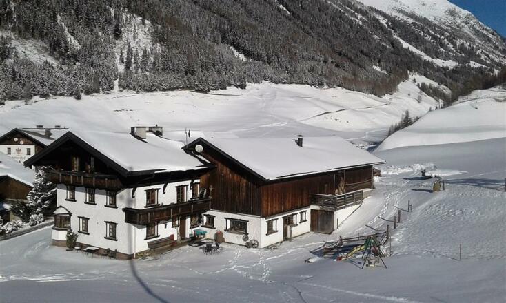Bio Berghof im Winter