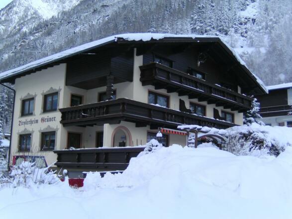 Tirolerheim Grüner im Winter