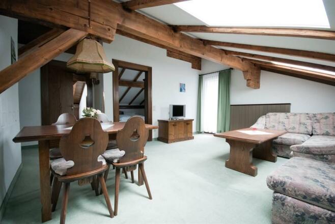 Appartement 3+2 mit 2 Schlafzimmern