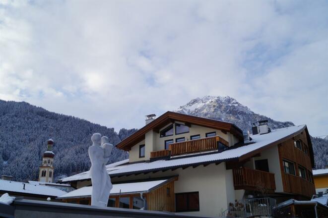 Adler Hotel-Pension winter