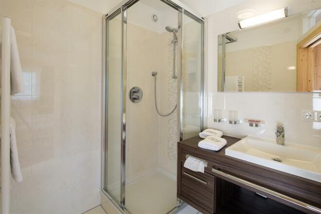 Bad Zimmer Kirchdach