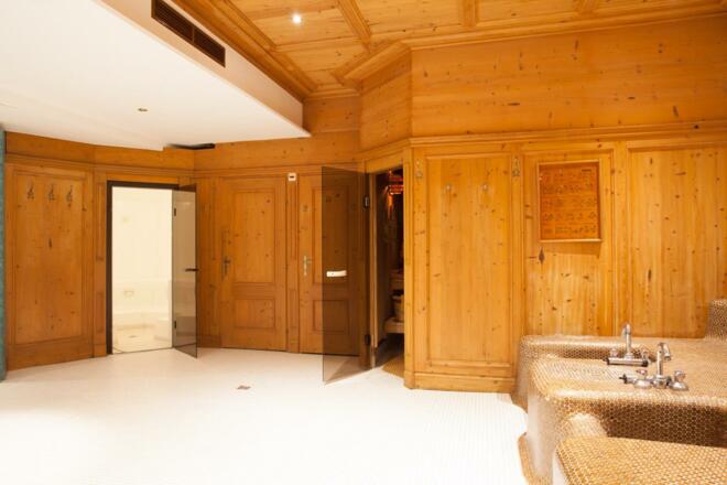 Saunen und Kneippbecken