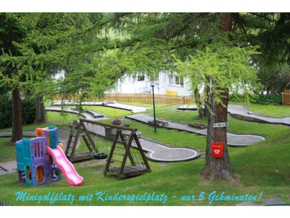 Minigolfplatz mit Spielplatz nur 5 Gehminuten!