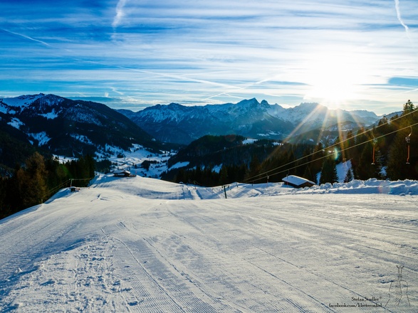 Abfahrt auf der Skipiste in´s Heutal