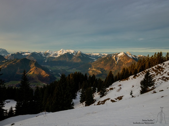 Geigelstein und Kampenwand vom Hochgern aus gesehen
