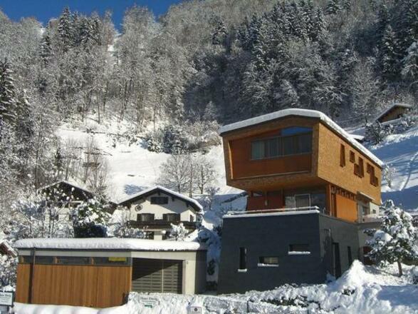 Hausansicht Winter