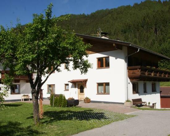 Appartement Riedhof im Sommer