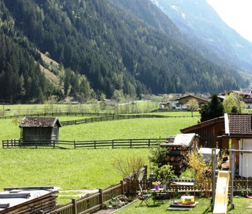 Aussicht vom Balkon im Sommer