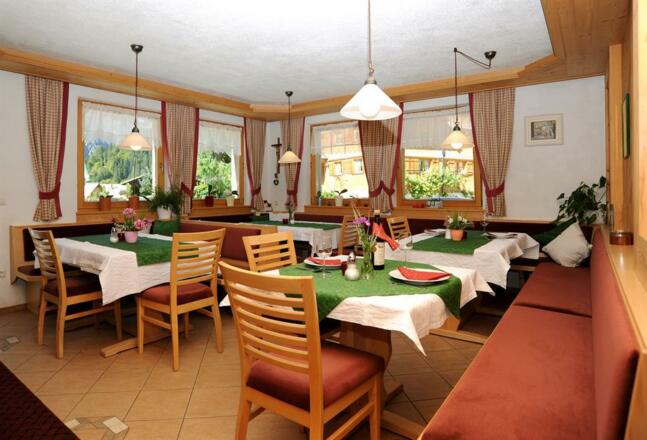 Gaststube bei Angelika in Warth Schröcken