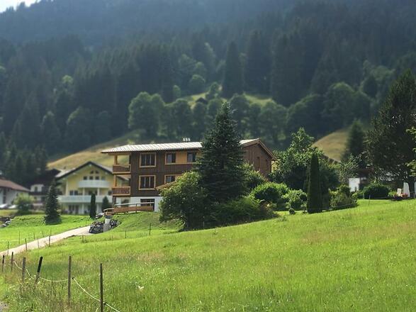 Ahorn Chalet / Ansicht aus Osten
