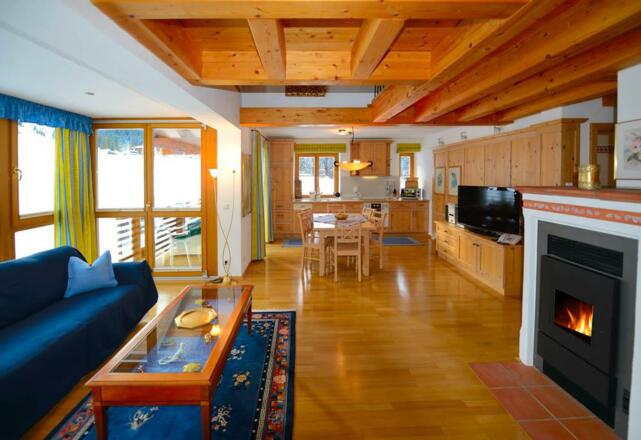 Grosszuegiger-Wohnbereich (1)