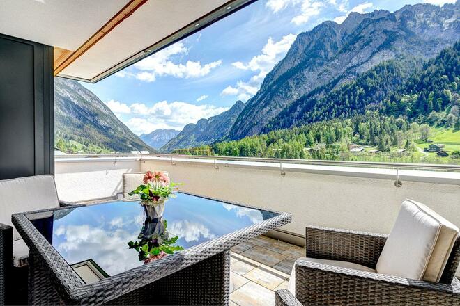 Bergzauber Terrasse Bild 2