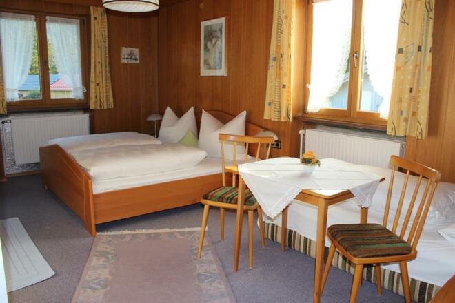 Haus Inge Tschol - Mehrbettzimmer 1