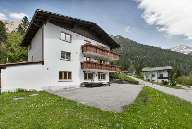 Unser Haus im Sommer