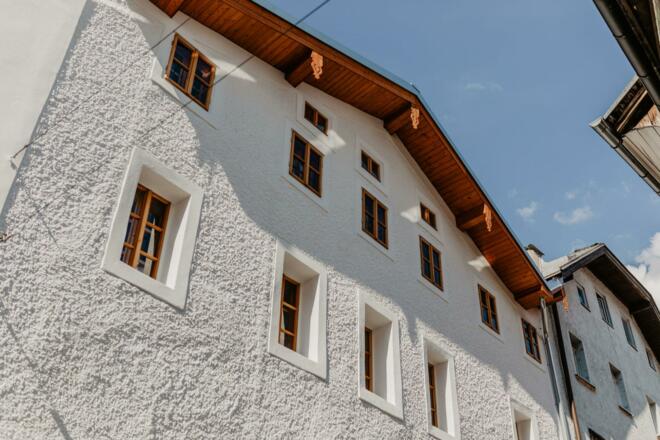 Außen Fassade vorne oben