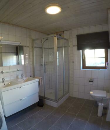 Haus Pistenblick Badezimmer ersten stock 1