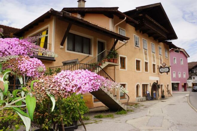 Gasthof Neuwirt, Blumen