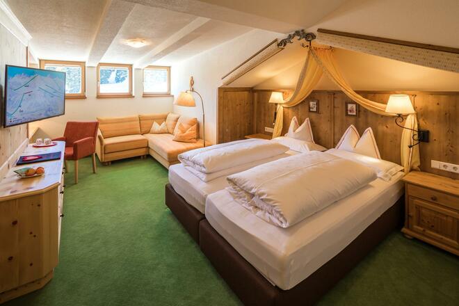 171206_HOTEL_ILGA_324_ZIMMER_#1_by_Weissengruber_P