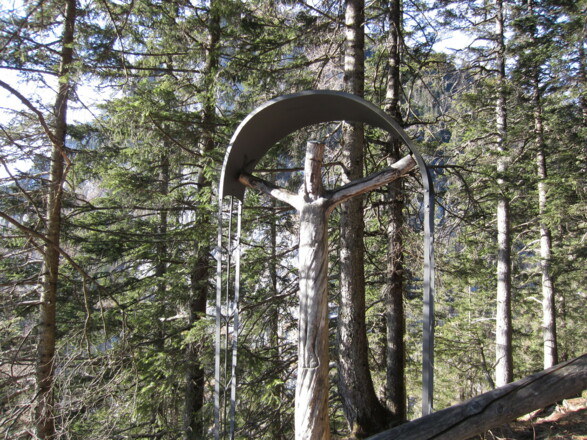 schönes Kreuz an der Archenkanzel