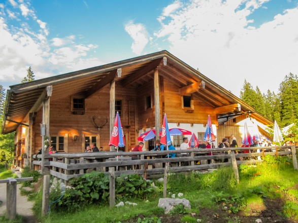 schöner Biergarten in Kühroint