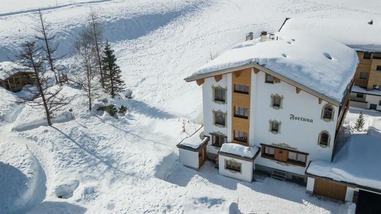 Photo-Kiss-Hotel-Lech-Foto-30