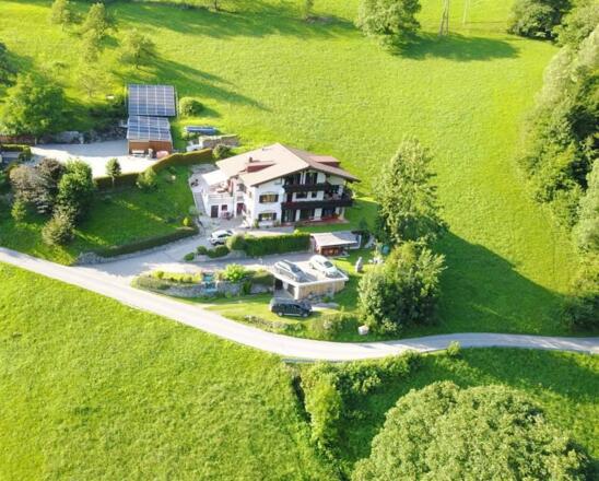 Drohnenaufnahme unseres Hauses