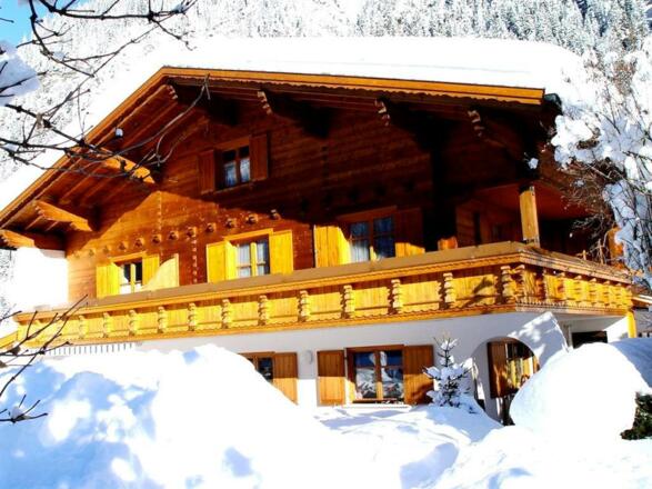 Hausansicht - Winter