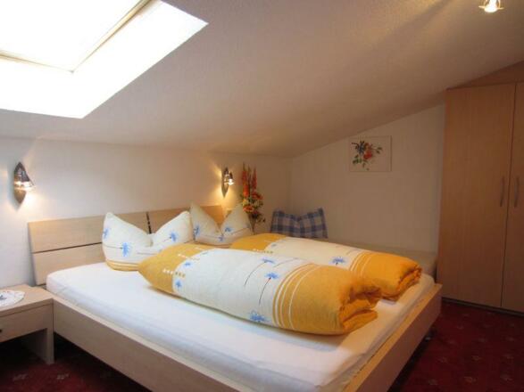 Schlafzimmer 2 Fewo 76m²